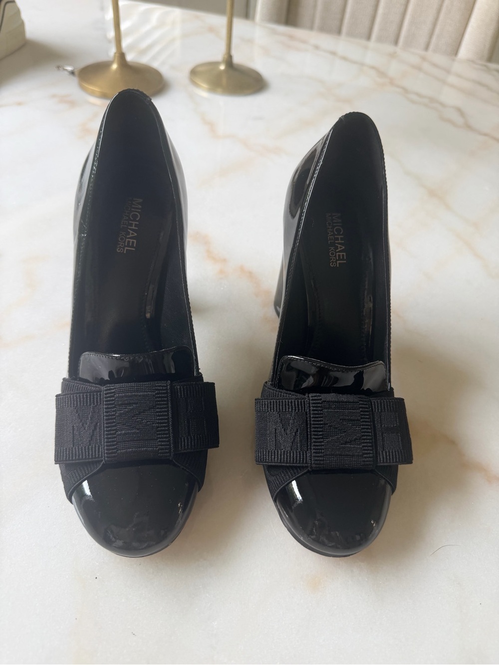 MICHEAL KORS \ Black Patent Block Heel with bow // SIZE 5 - Picture 2 of 5